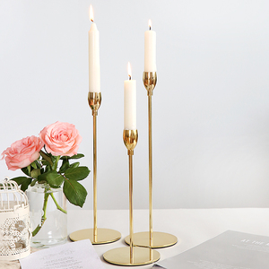 件婚礼道具烛光婚庆欧式金属晚餐浪漫北家用摆装饰简约殴餐桌烛台