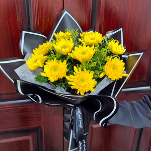 22黄白菊花鲜花花束云南昆明基地供佛水养上海同城速递清明d节冬