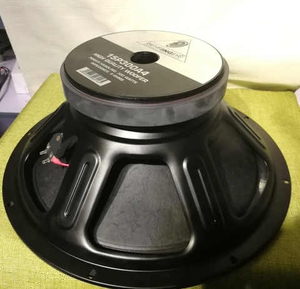 德国百灵达原装进口喇叭15寸4欧300瓦中低音喇叭户外音箱高灵敏