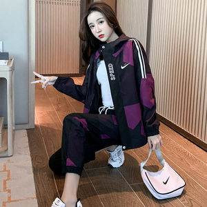 耐克运动服套装女2021新款春秋季时尚潮牌迷彩卫衣两件套学生