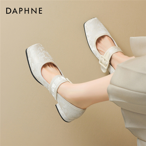 达芙妮玛丽珍女鞋平底2024新款夏季新中式旗袍单鞋高级感芭蕾舞鞋