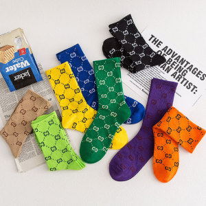 古奇凯利字母袜子女秋冬中筒袜ins潮纯棉袜高帮长筒袜女士堆堆袜