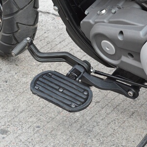 适用于金吉拉300加大脚踏板改装件升级版加宽前脚蹬改装摩托配.