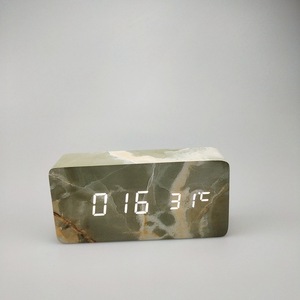 LED木质大理石头纹路木钟温度时钟创意数码钟声控电子闹钟1299