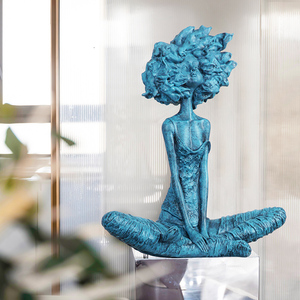 抽象人物玻璃钢软装饰品时尚创意坐姿少女雕塑橱窗门店落地摆件