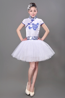 萌萌哒天团帝都舞服装女mv同款演出服青花瓷表演舞w蹈服古典舞蹈