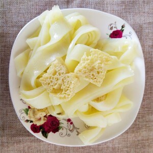 甘肃特产老兰州凉皮临夏纯手工面皮清真酿皮子回族小吃拉面4份