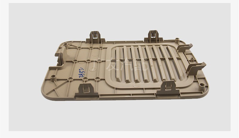 14-16款宝骏730右后侧围工具箱装饰r盖五菱730副驾后部装饰板盖子