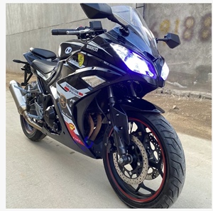 国新款四冲程四电喷跑车川崎小忍者250宝雕双r趴赛地平线可上牌