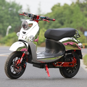 小龟王120v一体仓爆改电动摩托车72v96v成人踏板电瓶车高速电摩.