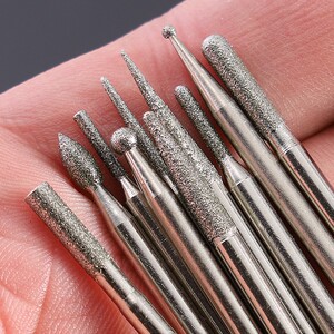 金刚砂磨针玉石雕刻工具打磨头原石去皮电磨蜜蜡刻字打孔电动魔棒