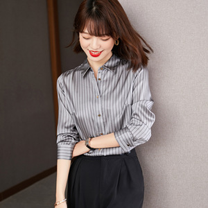 轻奢女装甘夫人允硕卡西文翻领女雪纺衬衫秋装长袖设计感条纹上衣