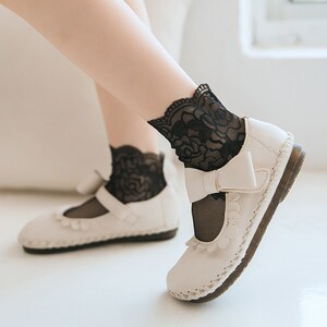 女童网眼袜子鞋