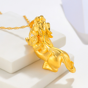 小貔貅黄金吊坠