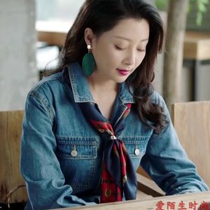 你迟到的许多年莫莉殷桃同款牛仔连衣裙长袖明星2021春秋新u款女