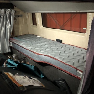 卡车宝贝大货车卧铺垫小汕德卡睡觉垫卧铺家宽隔热舒适柴暖床垫