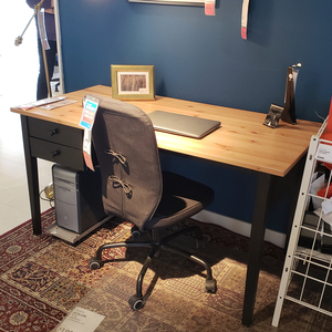 宜家阿克斯多书桌