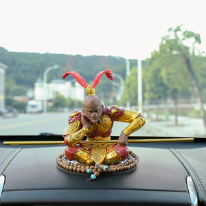 件天大内孙悟空汽车摆齐车载高a档男车圣装饰用品大全创意猴子车