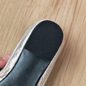 防贴鞋跟贴鞋底贴自耐磨静音掌响消音垫粘贴皮鞋防滑偏后跟补鞋贴