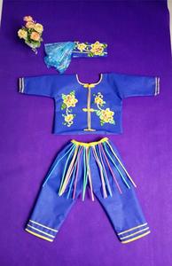 新款幼儿园儿童环保服装手工制作无纺布男童少数民族演出服时装秀