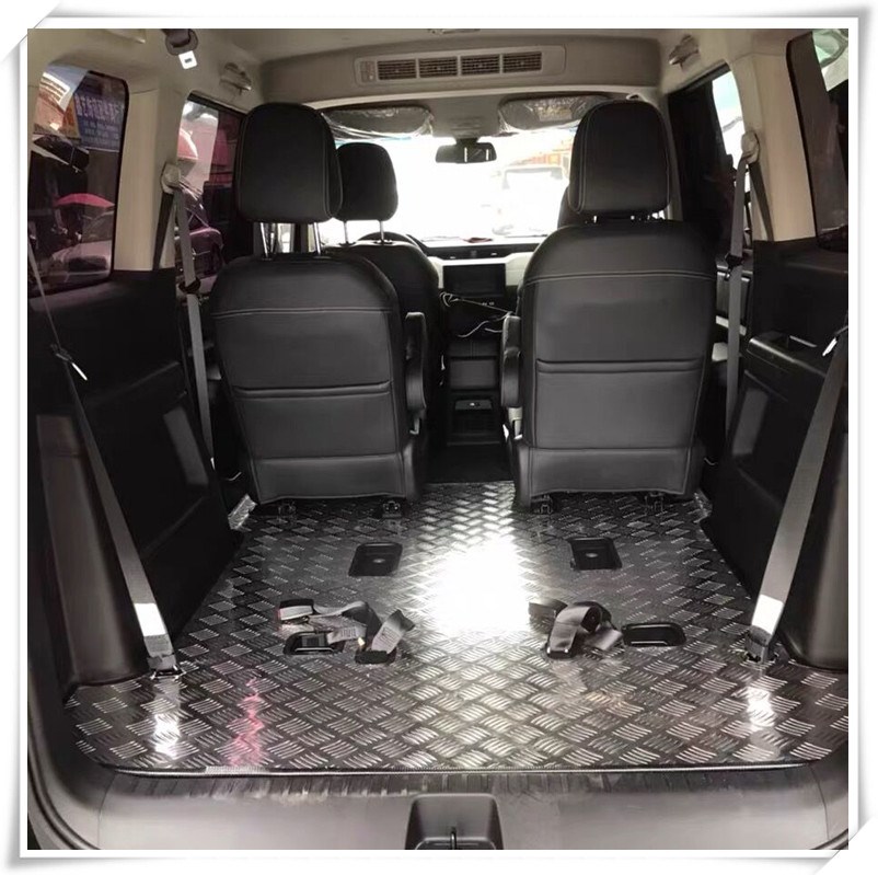 m4/m3/plus老瑞风不锈钢汽车护板地板防腐轮毂 加装铝合金1人付款