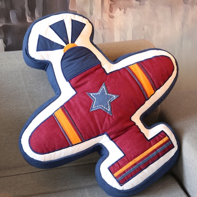 韩式外贸卡通抱枕手工贴布绣儿童靠垫益智可爱男孩飞机床头靠枕礼