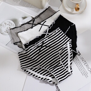 3条装纯棉内裤女中腰冷淡风日系纯色黑白组合简约性感少女三角裤