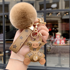 官网正品lvΖ2021新款皮革系列小牛钥匙扣创意时尚汽车钥匙链挂件