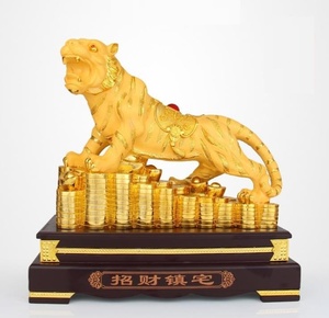 金色树脂虎啸山河生肖2021开业属虎摆件实用招财个性家居饰品摆件