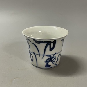 清代手绘青花瓷刀纹茶具家用茶杯酒杯仿古瓷器老古董古玩收藏品