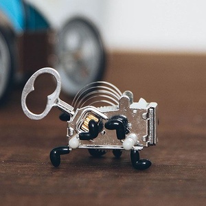 美国kikkerland发条童趣变形虫手拧发条经典有趣节日创意礼物p.