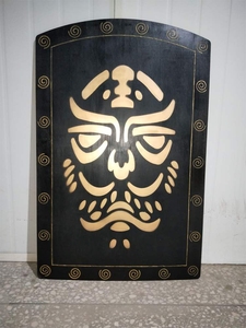 中国古代兵器盾牌手持脸谱图案木质舞台影视表演道具仿古古装配饰