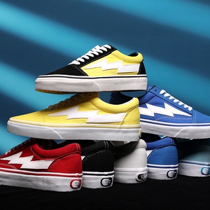 卖火材的小狼孩淘宝美版复仇风暴闪电鞋revengexstorm火焰板鞋子男