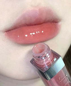 dior迪奥丰唇蜜001012020变色唇膏001介意勿拍!