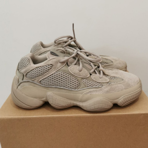 yeezy500灰白