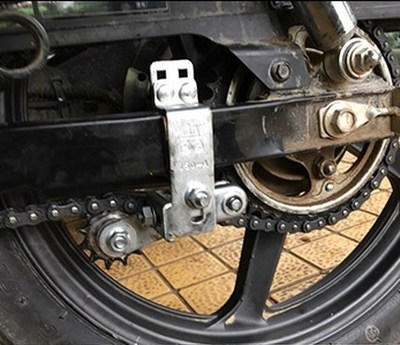 时尚胶轮摩托车链条张紧器自动调节防滑松紧导链张紧轮带双轴承.