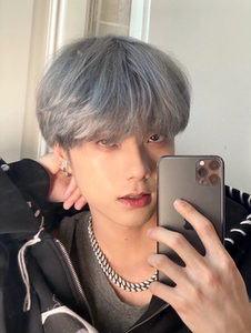 奶奶灰假发男奶狗碎齐刘海减龄日常短直发自然万用锅盖头整顶发套