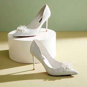 婚鞋水晶鞋主婚纱高跟鞋设计感小众名媛伴娘白色蕾丝平时可穿纱