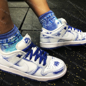 khaki24 nike dunk sb 青花瓷刮刮乐冰蓝白蓝爆裂板鞋 cj6884-100