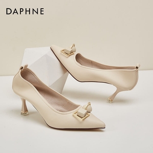 达芙妮单鞋女清仓平跟