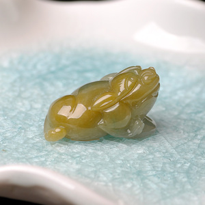 天然a货翡翠三足金蟾吊坠男女 双俏色冰种黄翡项坠珠宝玉器饰品