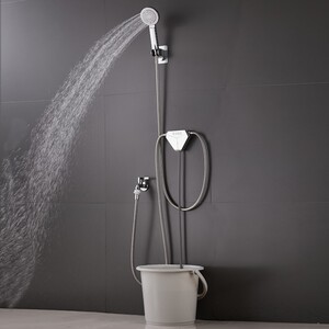 宿舍洗澡神器不插电学生沐浴花洒喷头家用简易自吸式热水淋浴器