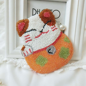 抖音珠绣招财猫珠珠珠子diy手工制作串珠零钱包材料包儿童装饰品