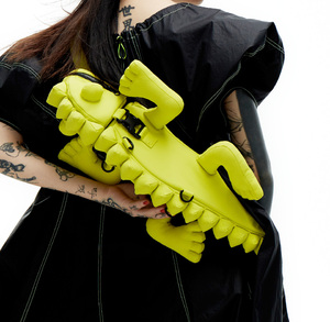 angelchen原创设计 易烊千玺同款 蜥蜴背包明星同款包包蜥蜴包