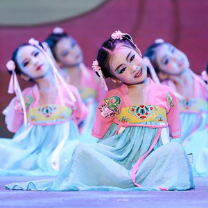 雅韵倾城花蝴蝶掌中宝儿童女古典舞飘逸汉服襦裙舞蹈连衣裙演出服