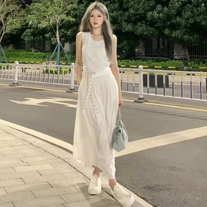 美式复古垂感无袖白色连衣裙收腰气质设计感小众别致漂亮裙子夏季