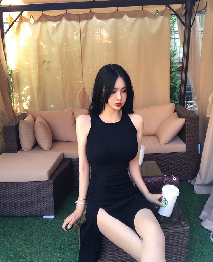 网红直播衣服女主播服装上镜性感紧身显胸大丰满女人味背心连衣裙