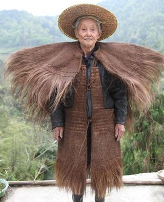 纯手工编织成人可穿蓑衣斗笠鱼篓草衣鞋怀旧老物件棕衣装饰棕雨披