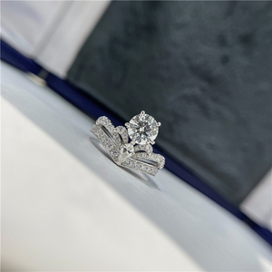 原创小众设计感为爱加冕皇冠一克拉钻戒S925镀银真订婚结婚戒指女