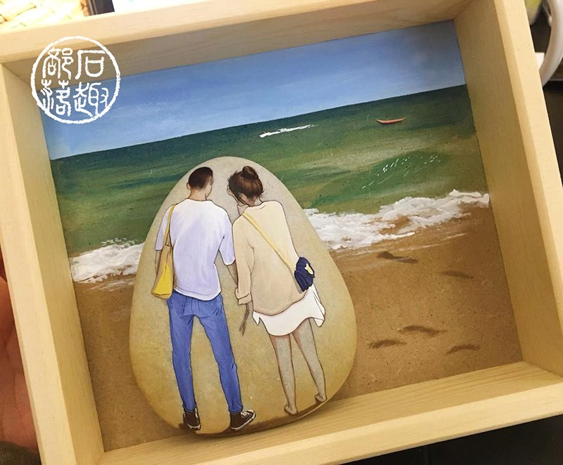 石头画定制人物